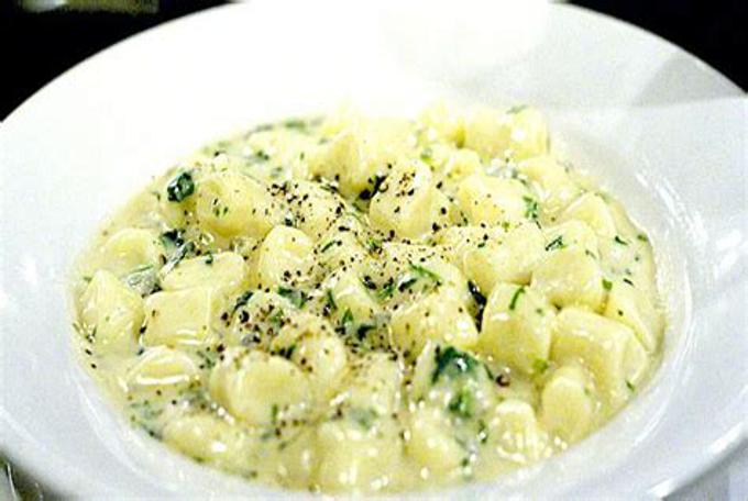 Gnoch di mùrador al gorgonzola