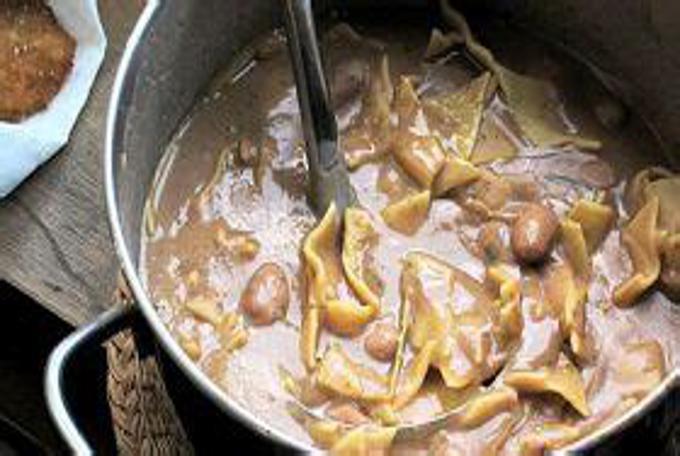 Maccheroni con Pancetta e Fagioli