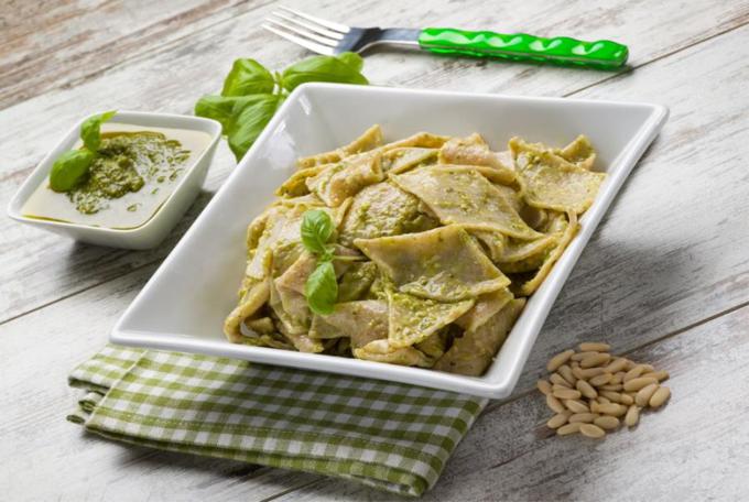 Testaroli al Pesto